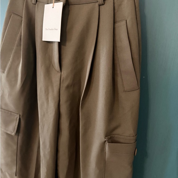 The Frankie Shop Khaki Wide Leg Cargo Pants - Picture 3 of 7